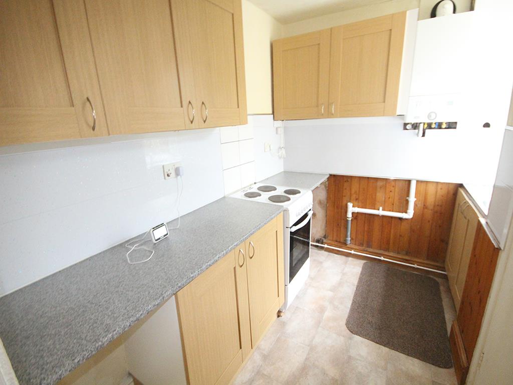 3 bedroom mid terrace house To Let in Colne - IMG_9652.JPG